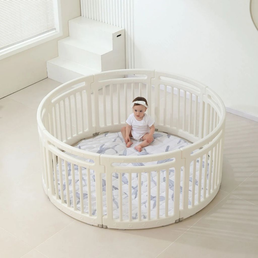 PlayCircle™ – Round Baby Playpen
